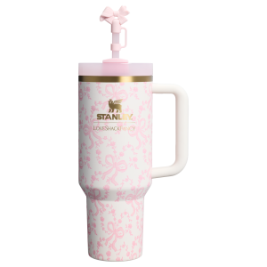 Stanley 1913 x LoveShackFancy Holiday Quencher   H2.0  FlowState   Tumbler | 40 OZ
